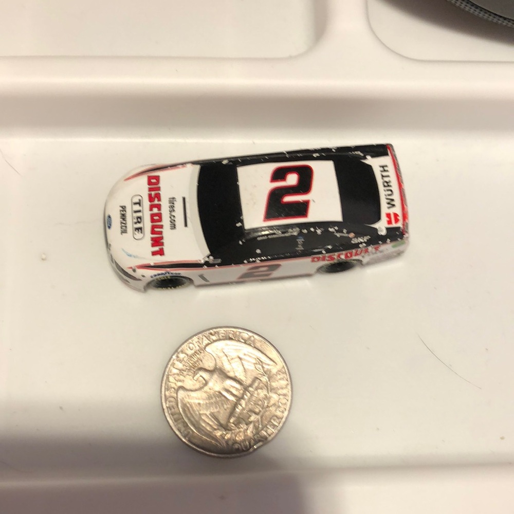 Discount tires Racing Car #2 - Picture 2 of 9